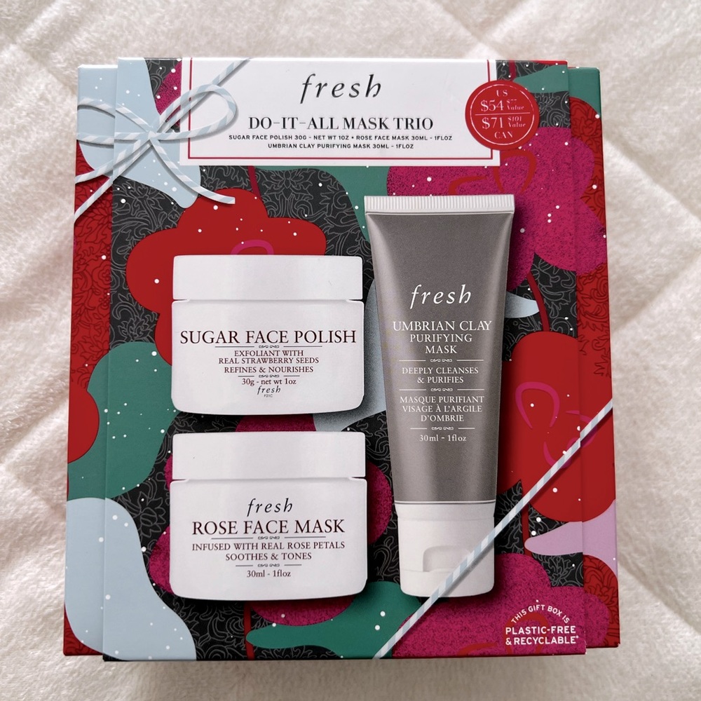 New in Box - fresh - DO-IT-ALL MASK TRIO